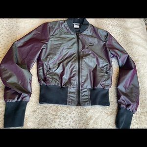 ⚡️Puma two toned women’s bomber Jacket S